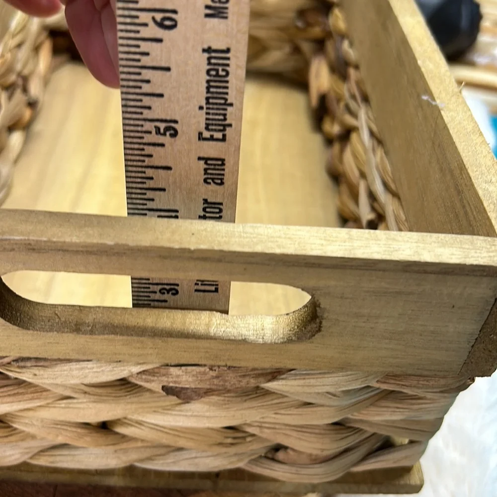 Harry &‎ David woven and wooden basket